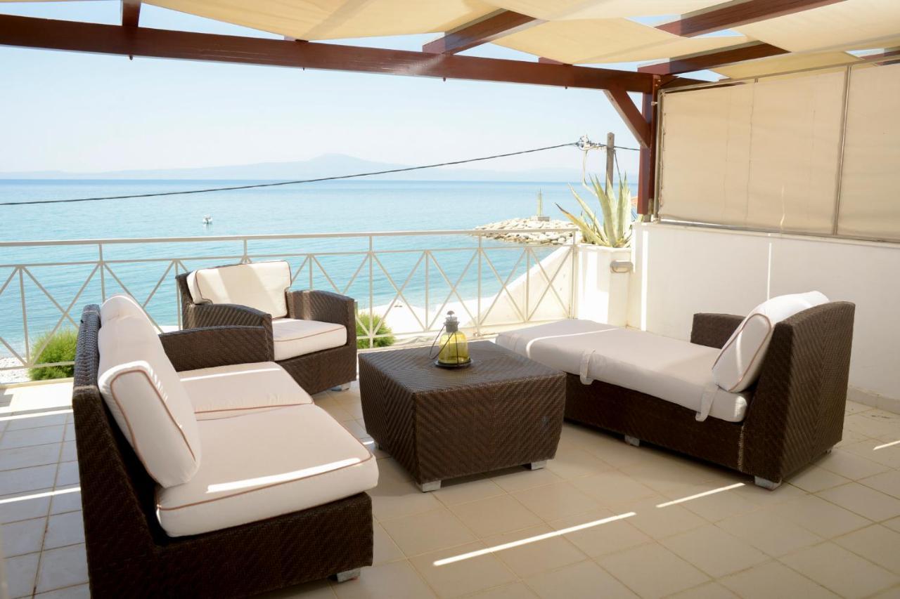 Apartament Agali 2 Superior Mezonet Front Of The Sea Akrogiali Zewnętrze zdjęcie