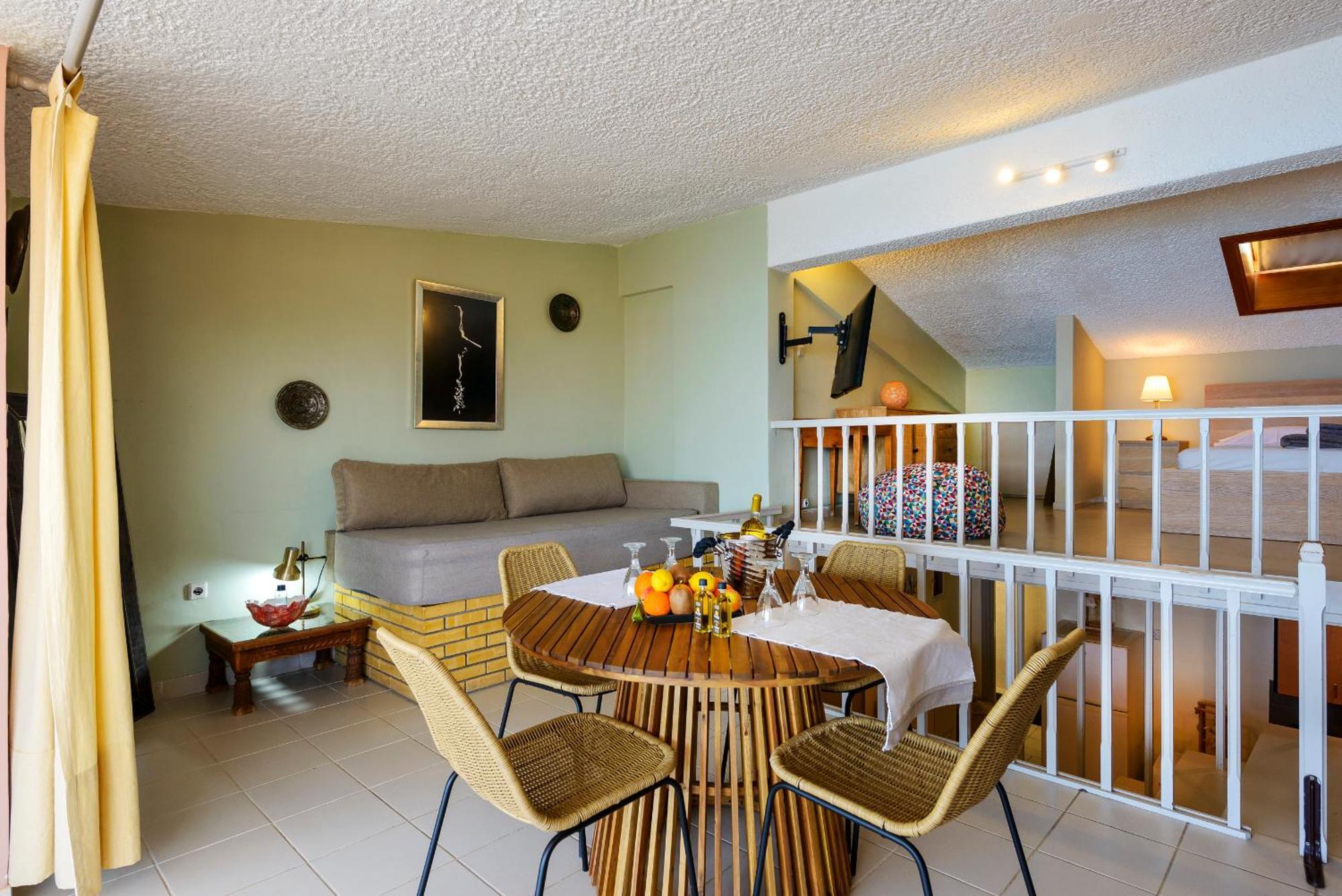 Apartament Agali 2 Superior Mezonet Front Of The Sea Akrogiali Zewnętrze zdjęcie