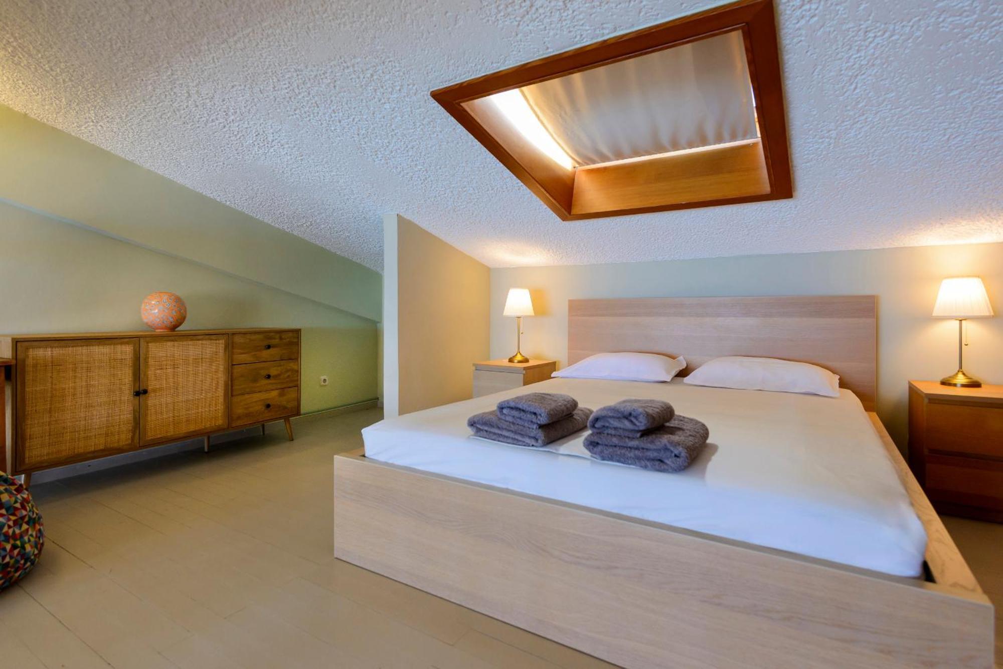 Apartament Agali 2 Superior Mezonet Front Of The Sea Akrogiali Zewnętrze zdjęcie